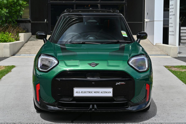 2026 MINI Aceman J05 JCW E Favoured Hatch