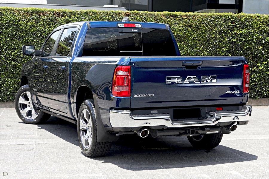2024 Ram 1500 DT Laramie Ute Image 8