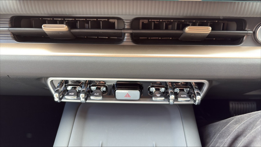 2026 GWM Ora EC15S Lux Wagon Image 21