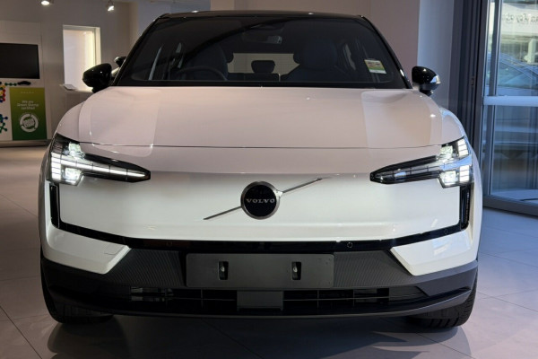2026 Volvo EX30  Single Motor Extended Range Plus SUV Image 3