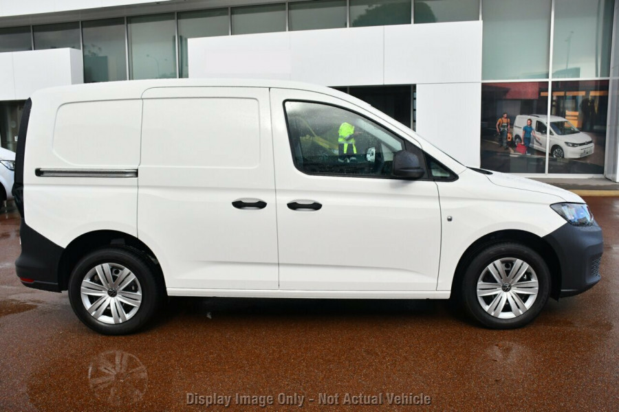 2026 Volkswagen Caddy 5 TDI320 SWB Van Image 16
