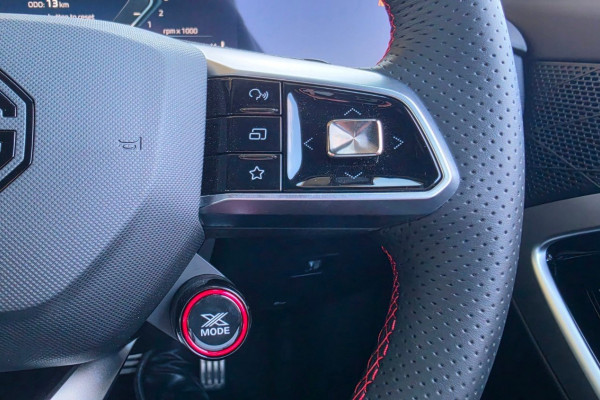 2025 MG MG7  Essence Sedan Image 6