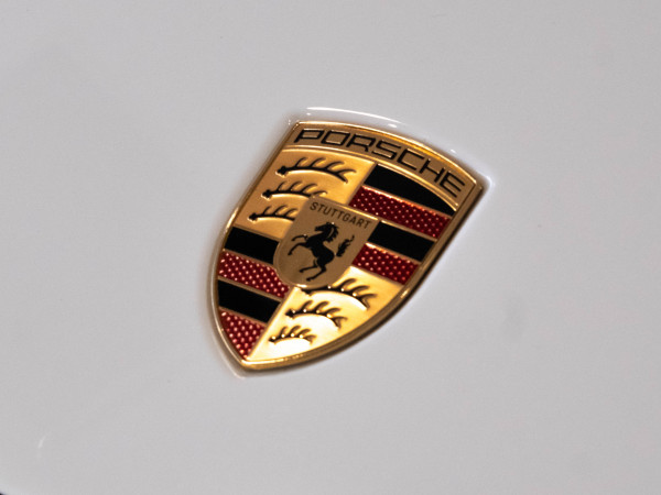 2025 Porsche Cayenne E-Hybrid SUV image 29
