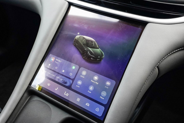 2025 MG IM5 P12L Performance Hatch Image 20