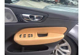 2021 MY22 Volvo XC60 UZ B5 Inscription SUV