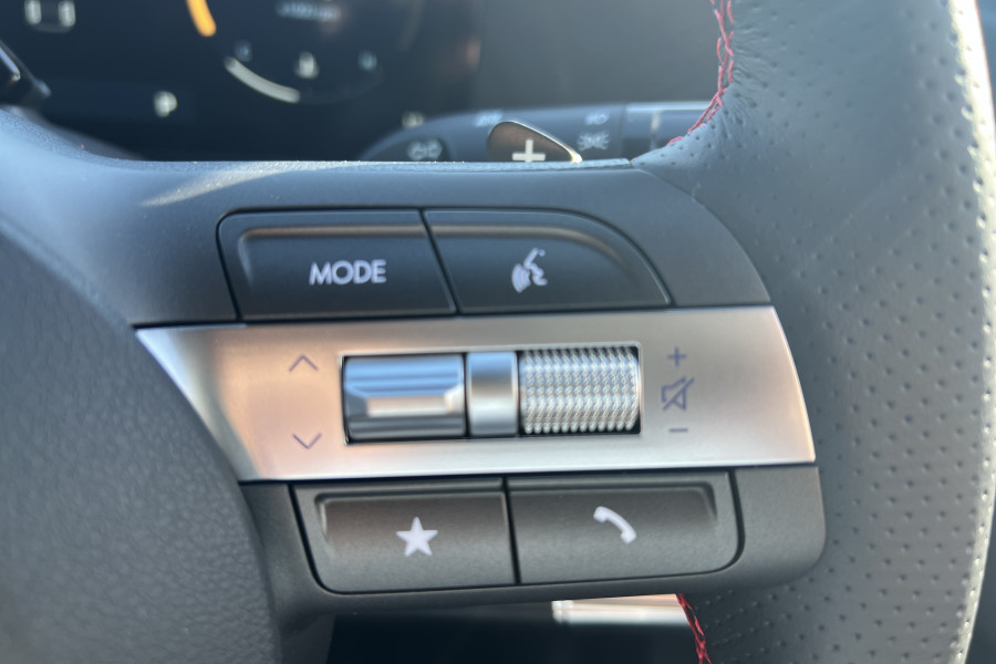 2025 Hyundai KONA SX2.V2 N Line SUV Image 14