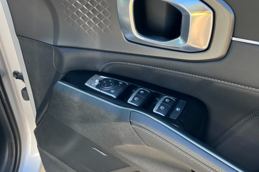 2023 MY24 Kia Sorento MQ4 PE Sport Plus SUV Image 16