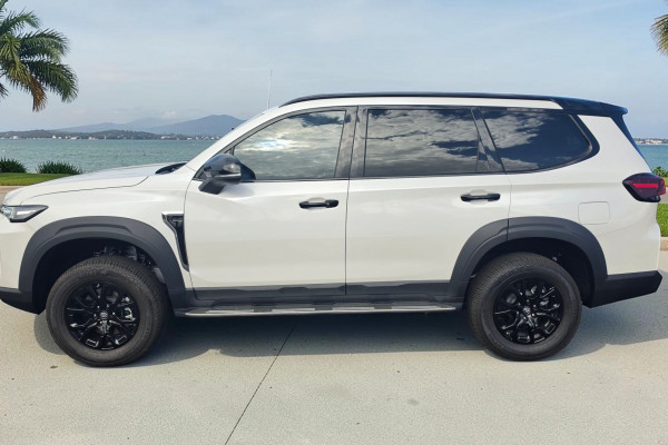 2026 MY25 LDV D90 SV9A Executive SUV Image 8