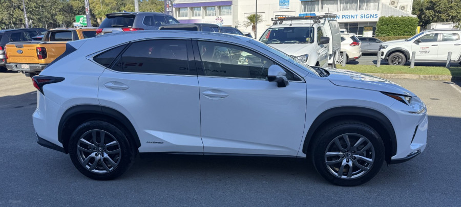 2018 Lexus NX AYZ10R NX300h Luxury SUV Image 11