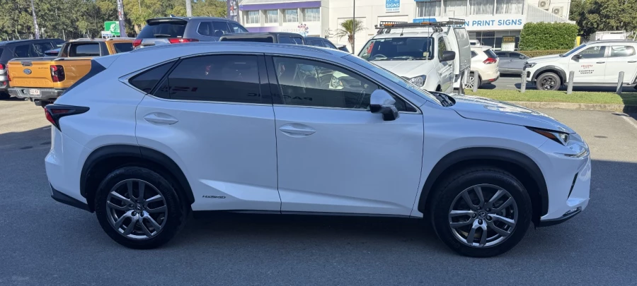 2018 Lexus NX AYZ10R NX300h Luxury SUV Image 11