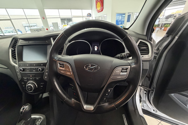 2015 MY16 Hyundai Santa Fe DM3 Series II Elite SUV Image 21