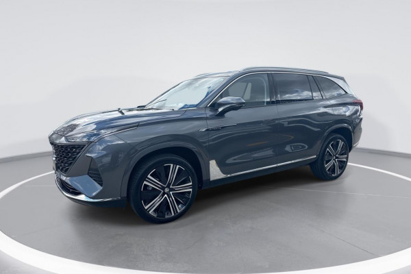 2025 MG QS IS31 Essence SUV Image 1