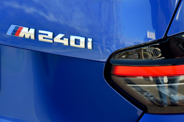2025 BMW 2 Series G42 M240i xDrive Coupe image 29