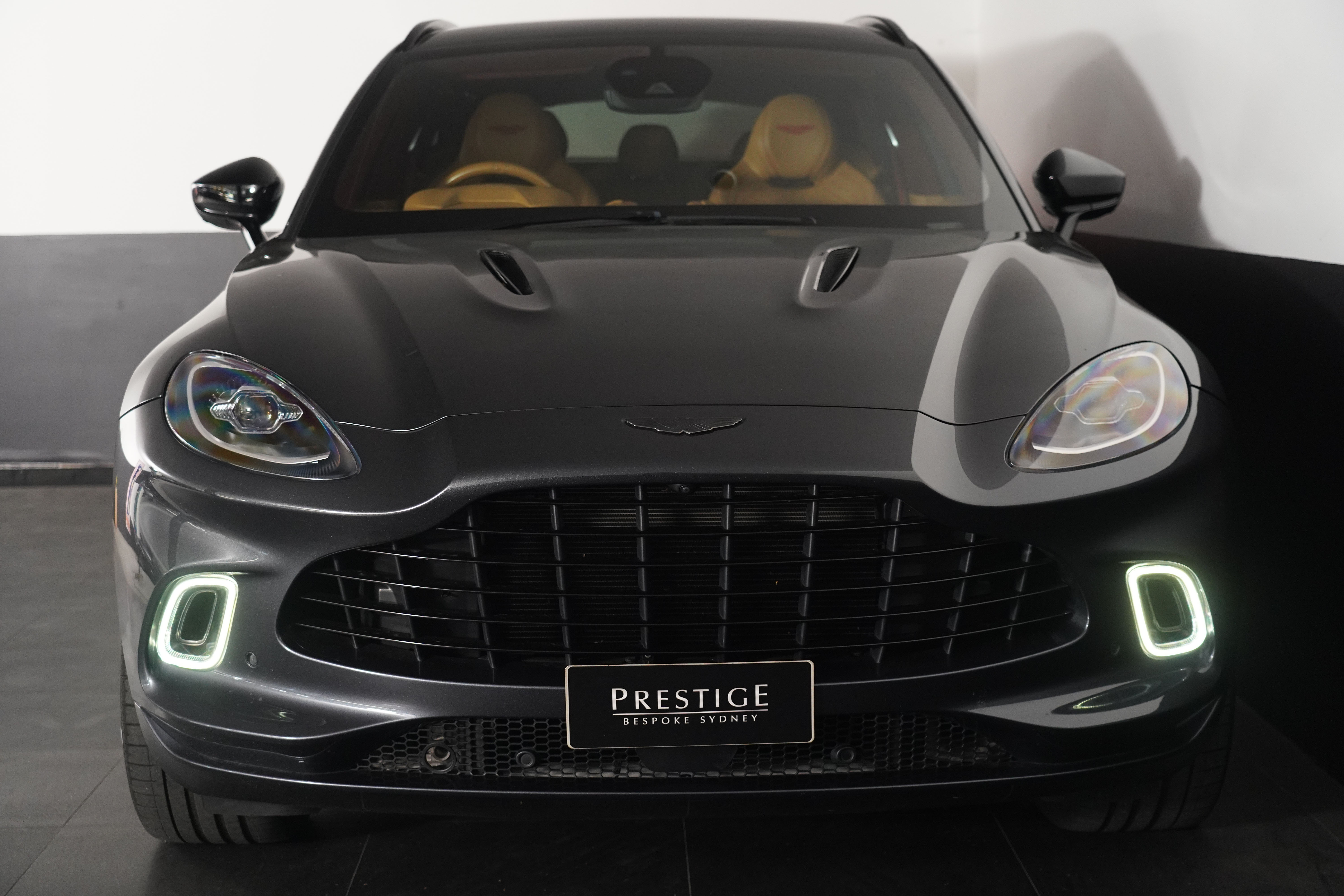 2021 Aston Martin DBX 1913 Edition SUV Image 19