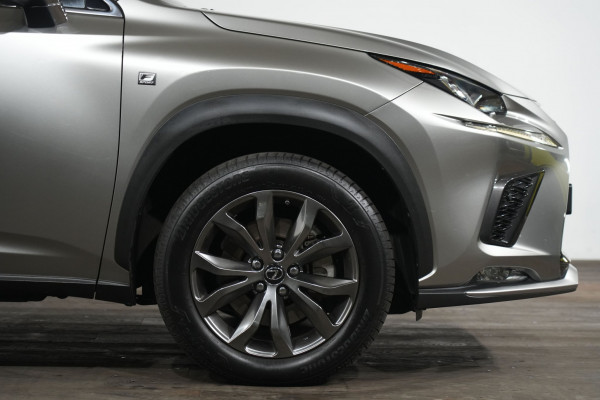 2021 Lexus Nx300h F-Sport +ep1 Hybrid (Fwd) SUV Image 5