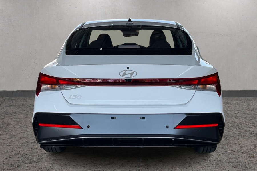 2024 MY25 Hyundai i30 CN7.V2  Sedan Image 8