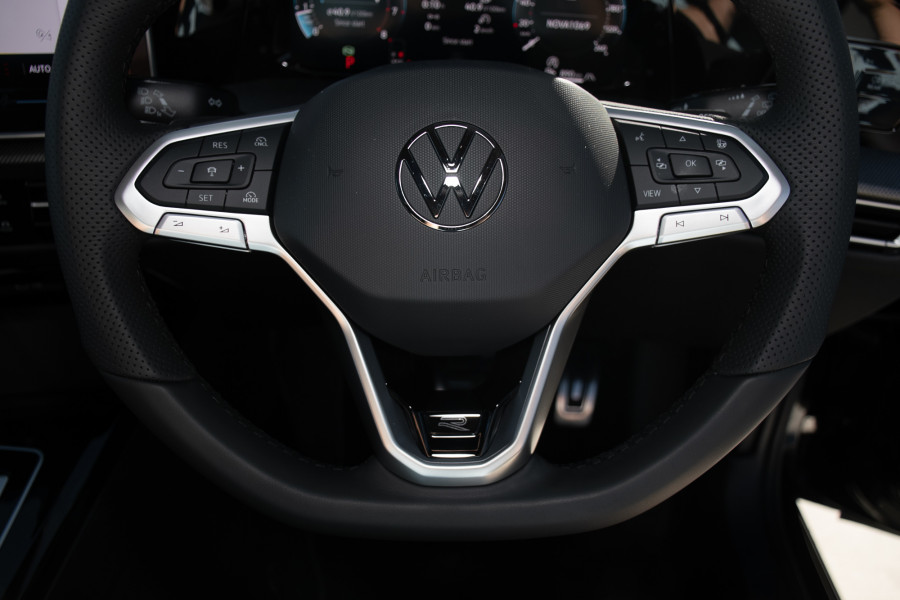 2026 Volkswagen Golf 8.5 110TSI R-Line Hatch