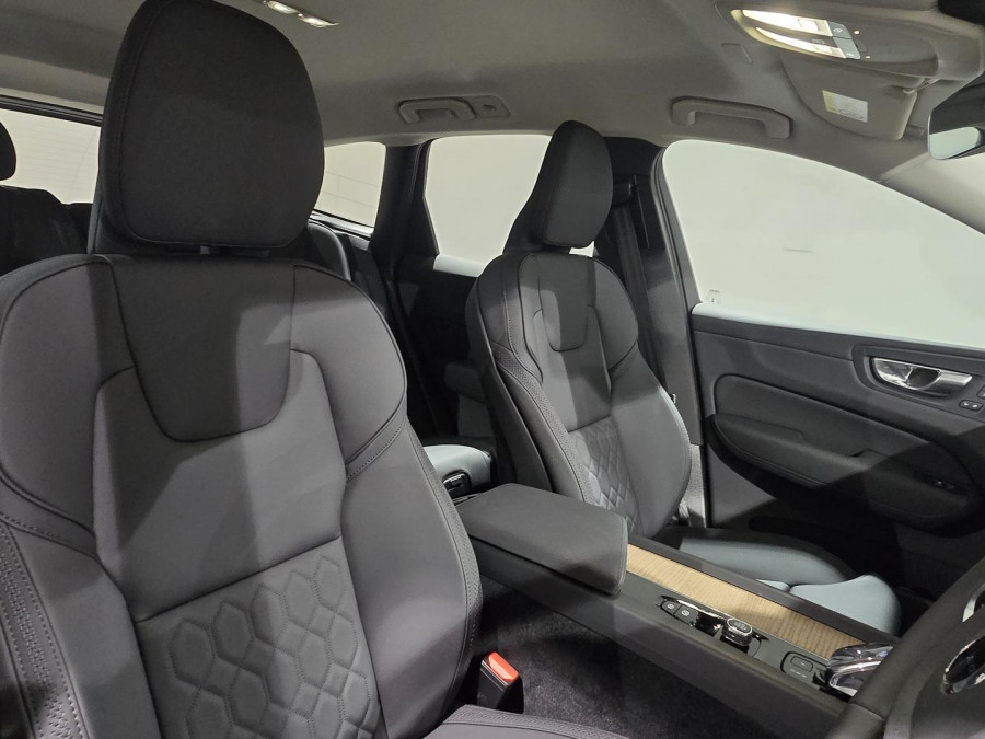 2025 MY26 Volvo XC60 UZ Plus B5 Bright SUV Image 6