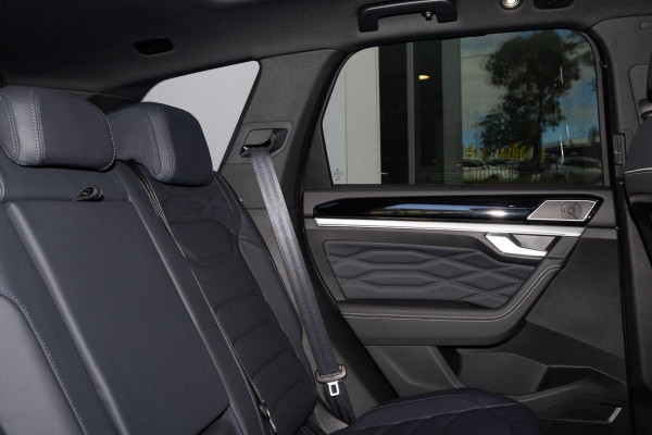 2026 Volkswagen Touareg RC 210TDI Wolfsburg Edition SUV Image 9
