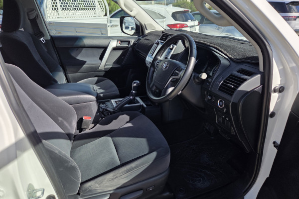 2019 Toyota LandCruiser Prado GDJ150R GXL SUV Image 15