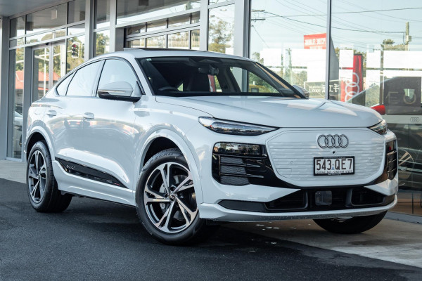 Audi Q6 e-tron (No Badge)