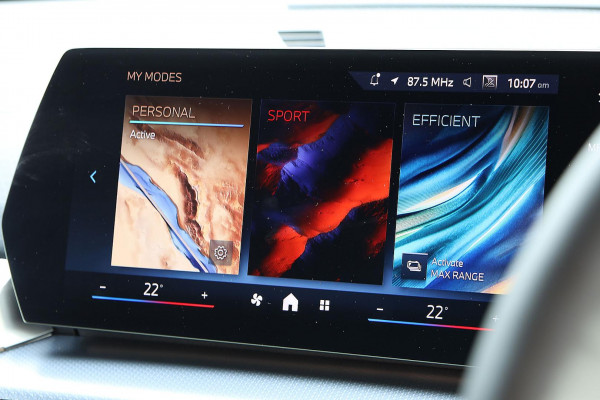 2024 BMW iX2 U10 eDrive20 M Sport SUV image 19