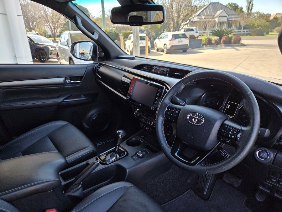 2024 Toyota HiLux B228460HR Rogue Ute Image 18