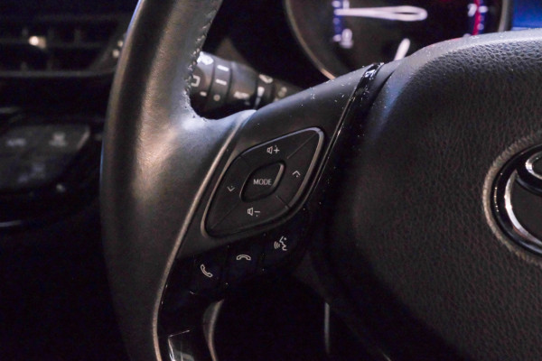 2022 Toyota C-HR NGX50R Koba SUV image 16
