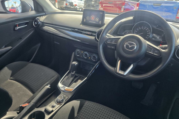 2017 Mazda 2 DJ Series Maxx Hatch Image 10