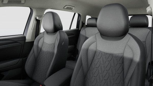 2025 Volkswagen Tayron R4 150TSI Life SUV image 11