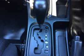 2013 MY14 Toyota HiLux SR 4x4 Double-Cab Cab-Chassis Cab chassis - dual cab