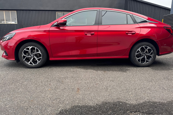 2023 MG MG5 AP32 Vibe Sedan Image 3