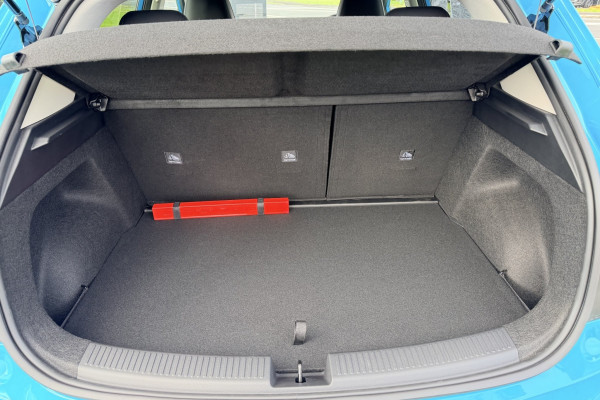 2026 MG MG4 EV Urban AH4E Essence 54 Hatch Image 7