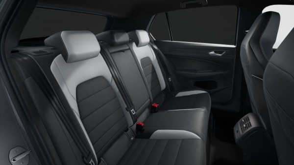 2026 Volkswagen Golf 8.5 110TSI R-Line Hatch image 12