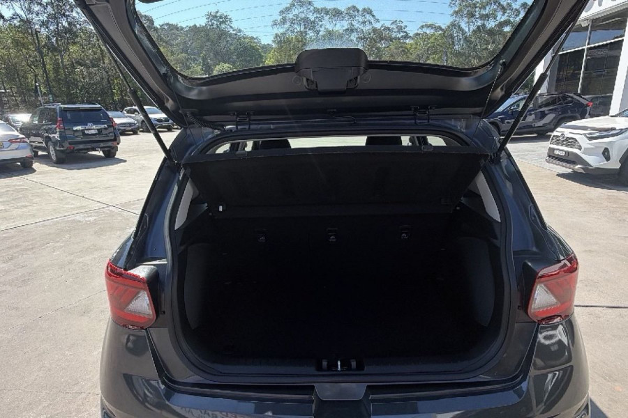 2019 Hyundai Venue QX Active SUV Image 20