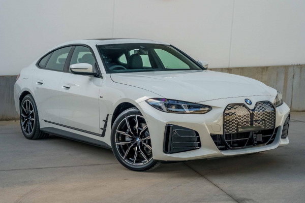 BMW i4 eDrive35 G26