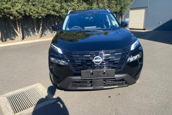 2026 Nissan X-Trail T33 Ti e-POWER SUV Image 2