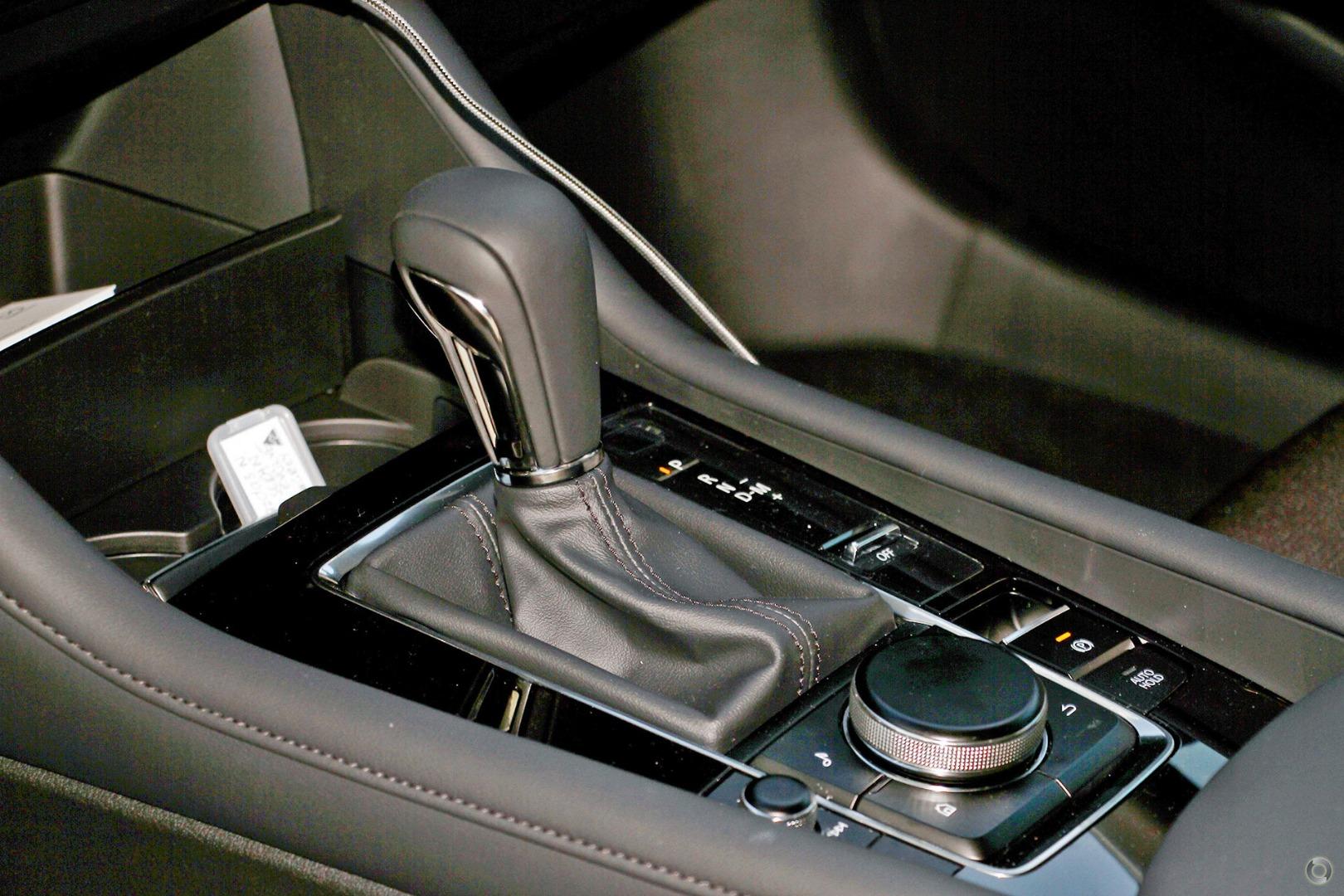 2024 Mazda 3 BP Series G20 Evolve Sedan Image 9