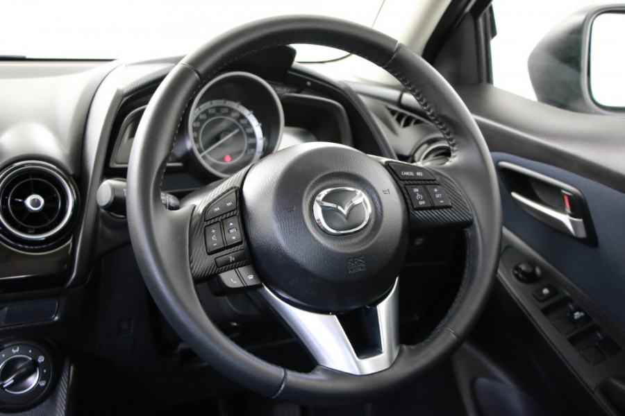 2016 Mazda 2 DJ2HAA Maxx Hatchback Image 9