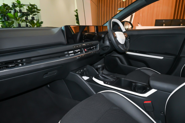 2026 MY25 Kia K4 CL4m GT-Line Hatch image 5