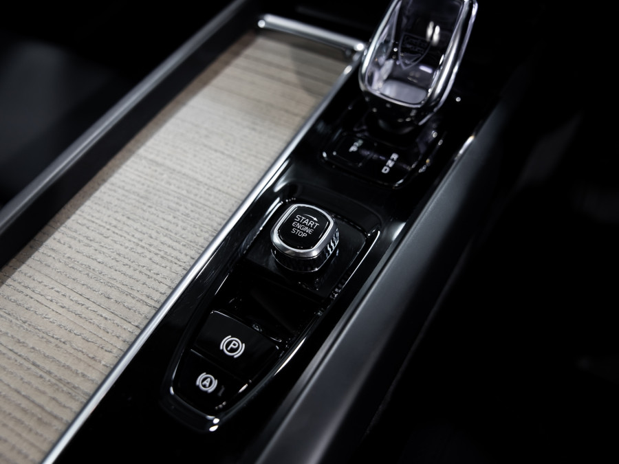 2026 Volvo XC60 UZ B5 Plus 2L Mild Hybrid AWD SUV Image 12