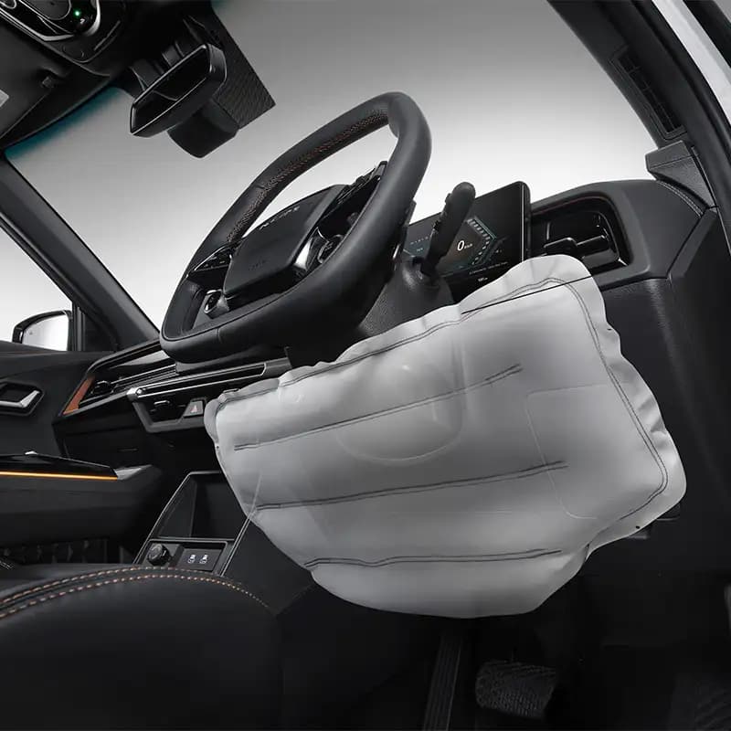 8 Airbags Image