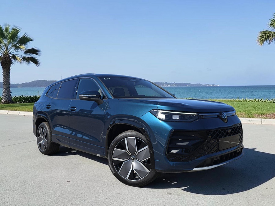 2026 Volkswagen Tayron R4 195TSI R-Line SUV Image 1