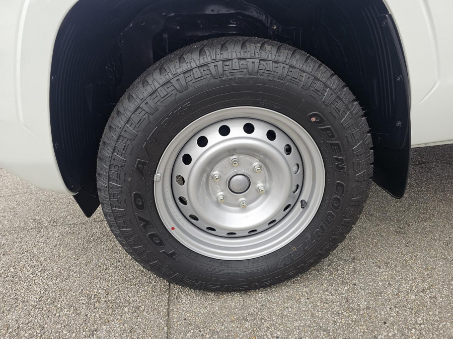2025 Mitsubishi Triton MV  GLX Cab Chassis Image 6
