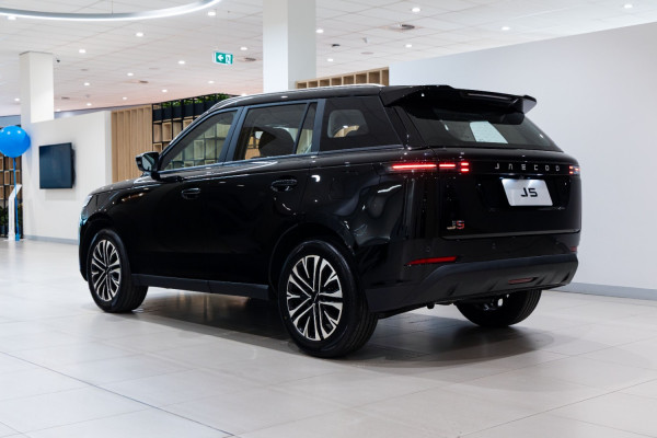 2026 Jaecoo J5  EV Summit SUV