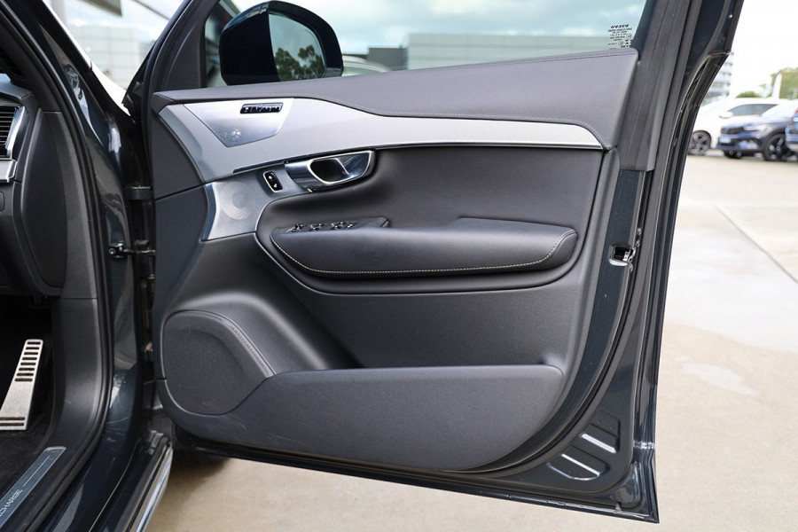 2021 Volvo XC90 MY21 AWD Recharge Plug-In Hybrid SUV Image 11