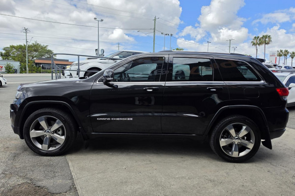 2014 Jeep Grand Cherokee WK Laredo SUV Image 12