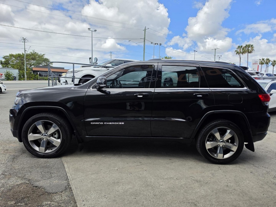 2014 Jeep Grand Cherokee WK Laredo SUV Image 12