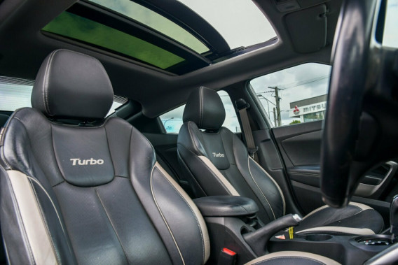 2014 Hyundai Veloster FS3 SR Coupe Turbo Hatch