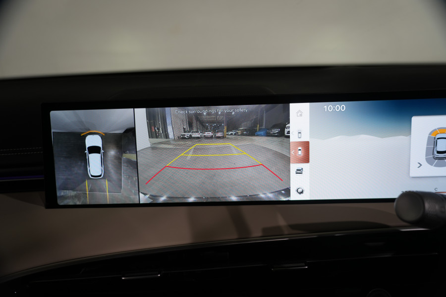 2024 Genesis GV70 2.5T SIGNATURE SUV Image 24